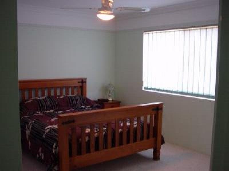 8/5 Wattle Ave Bongaree, Bribie Island QLD 4507