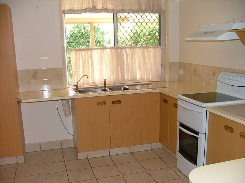 8 Banya Street, Bongaree QLD 4507