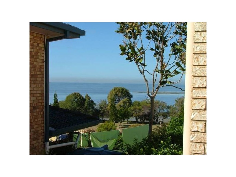 Sandstone Point QLD 4511