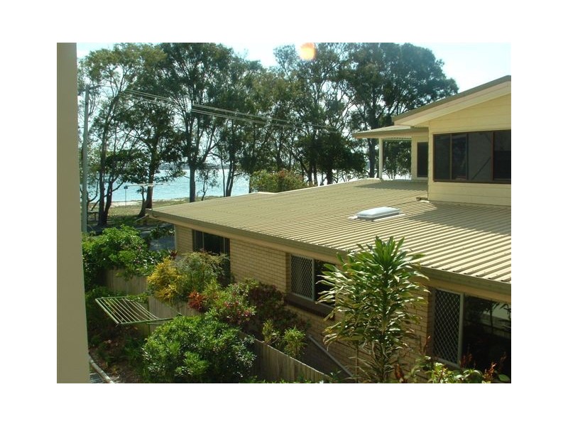 3/27 South Esplanade, Bribie Island QLD 4507