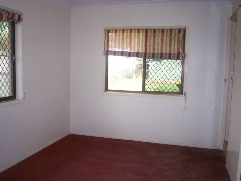 18 Paradise Parade, Bongaree QLD 4507