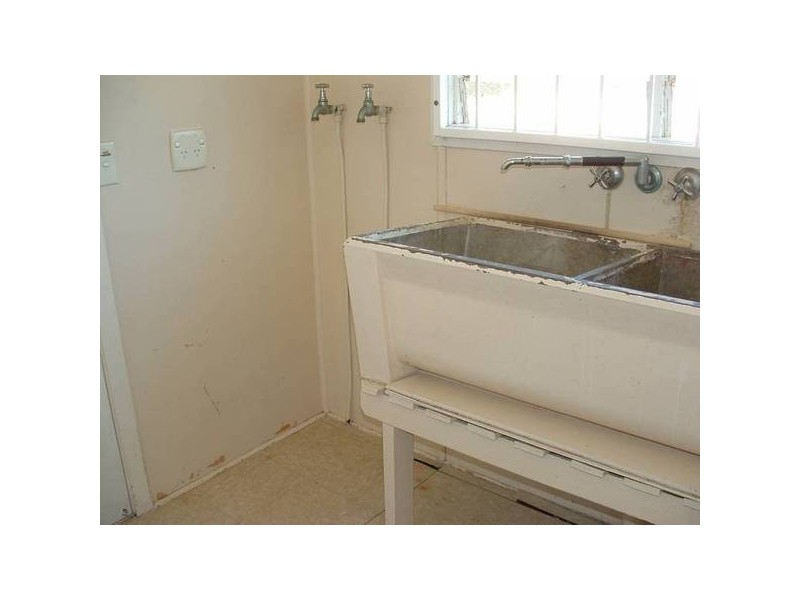 1/1 Ottiwell St, Woorim QLD 4507