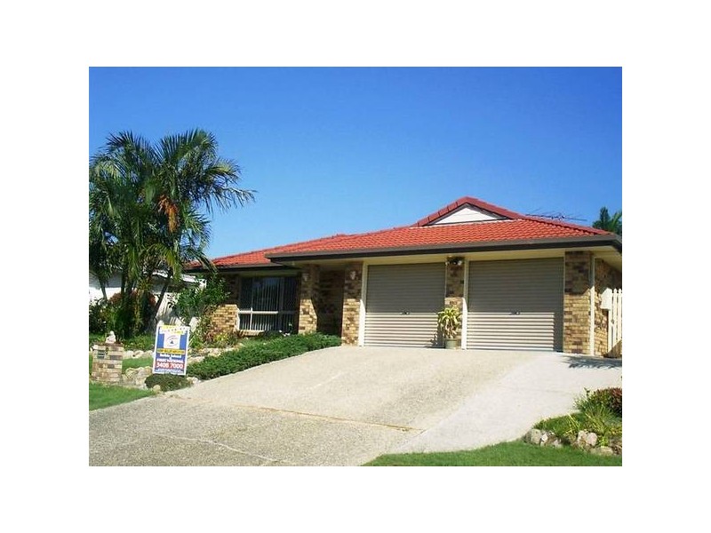 6 Jeffries Place, Sandstone Point QLD 4511
