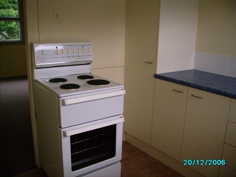 4/10 Sunshine Avenue, Woorim QLD 4507