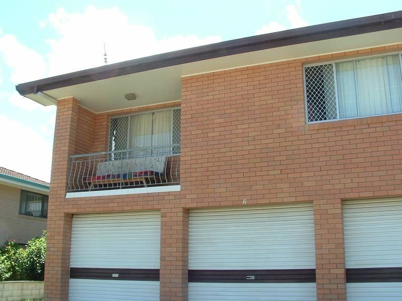 2/11 Hall Ave, Bongaree QLD 4507
