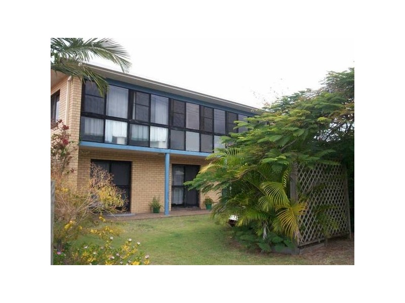 8 Bibimulya, Bribie Island QLD 4507