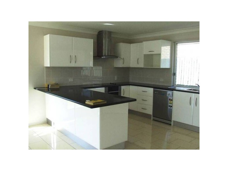 Sandstone Point QLD 4511