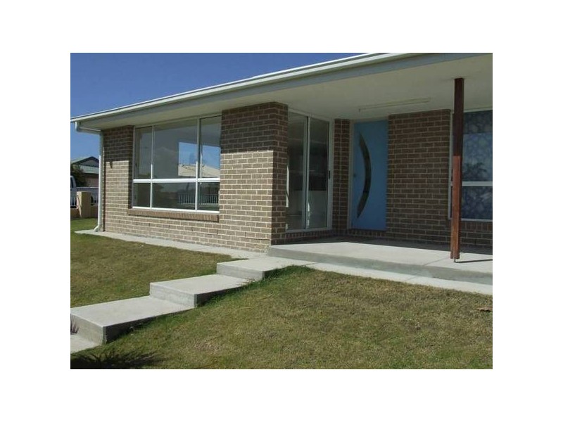 Sandstone Point QLD 4511