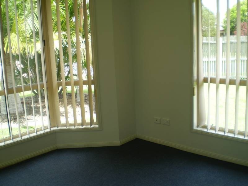 36 Mackeral St, Sandstone Point QLD 4511