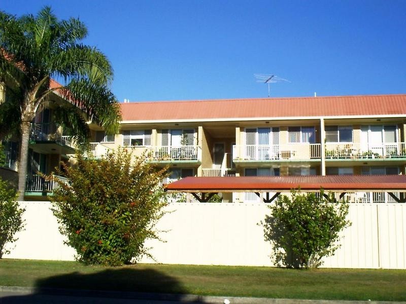 16/16 Bestman Ave, Bribie Island QLD 4507