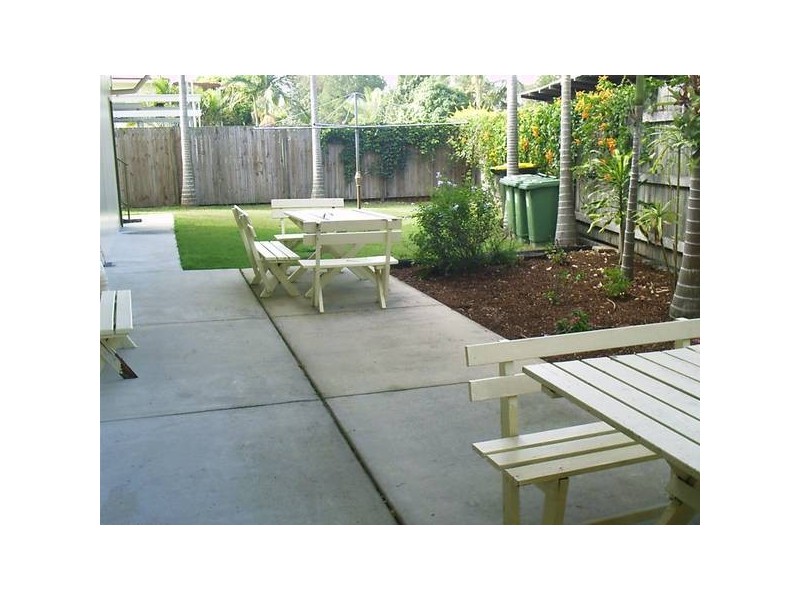 2/149 Sylvan Esplanade, Bribie Island QLD 4507