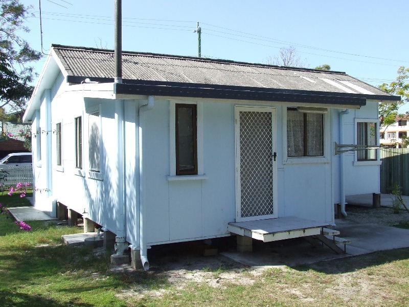 24 North Street, Bribie Island QLD 4507