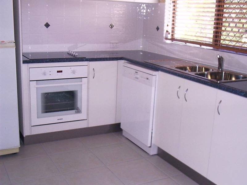 3/2 Ottiwell St, Woorim QLD 4507