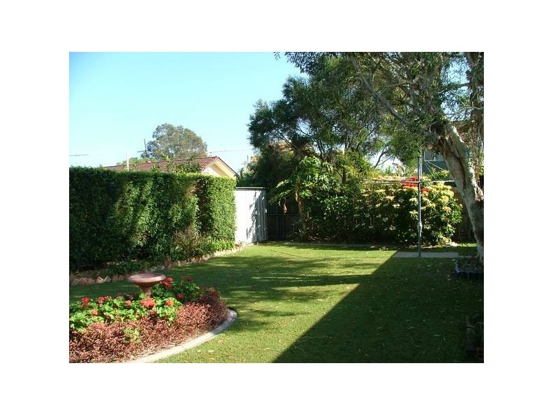16 Clipper Streeet, Bribie Island QLD 4507
