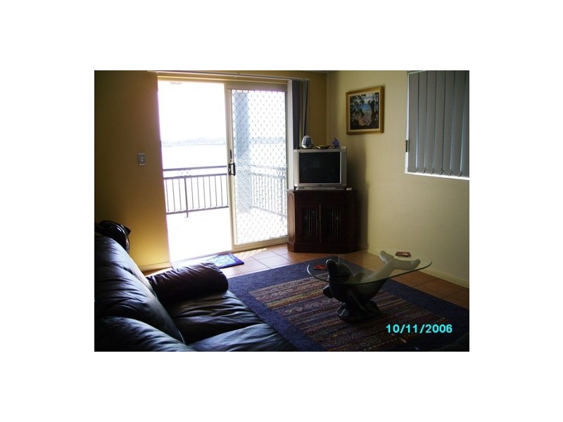 2/205 Welsby Parade, Bribie Island QLD 4507