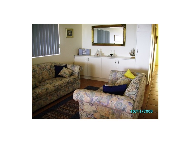 2/205 Welsby Parade, Bribie Island QLD 4507