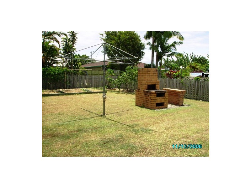 6 Mirimar St, Bongaree QLD 4507