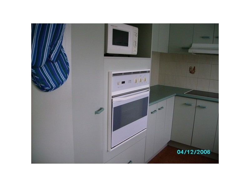 1/5 Cotterill Ave, Bribie Island QLD 4507