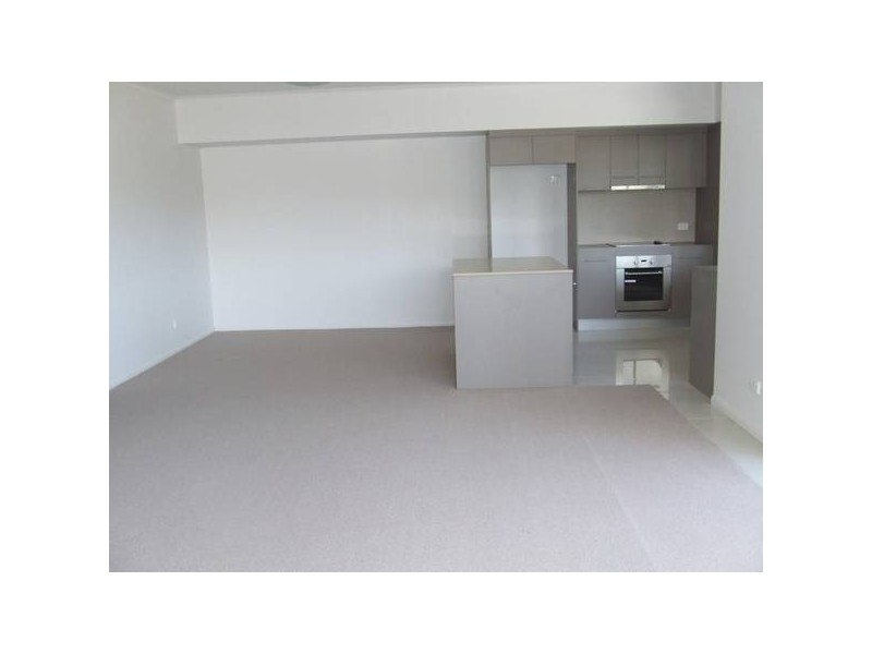 10/6 Dolphin Drive, Bongaree QLD 4507