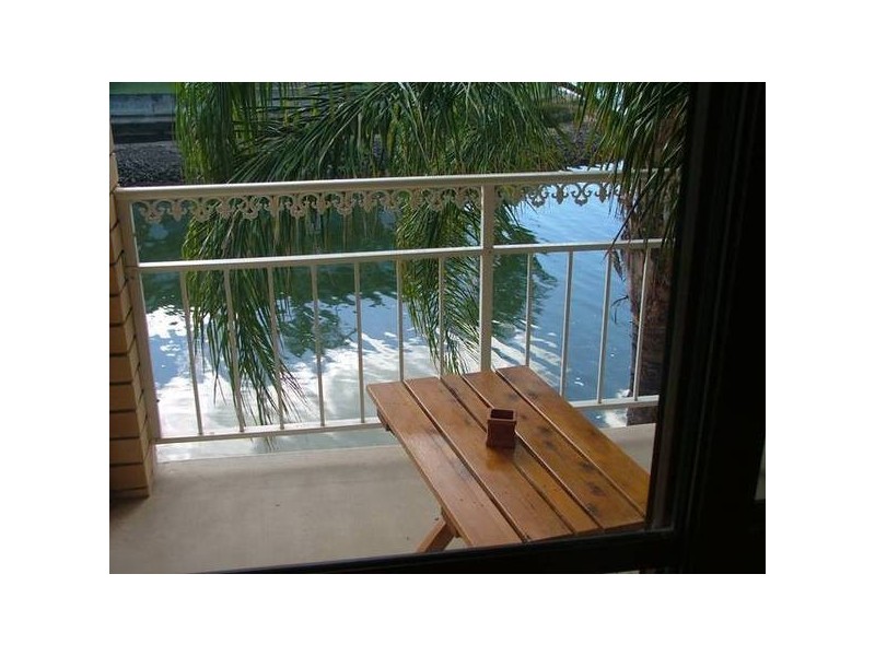 2/3 DOLPHIN DRIVE, Bongaree QLD 4507