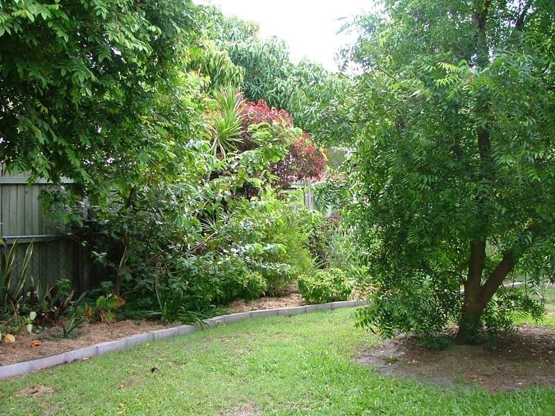 14 Mirimar St, Bribie Island QLD 4507