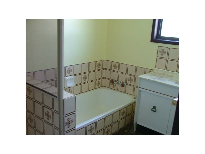 20 Hazell Ave, Bribie Island QLD 4507