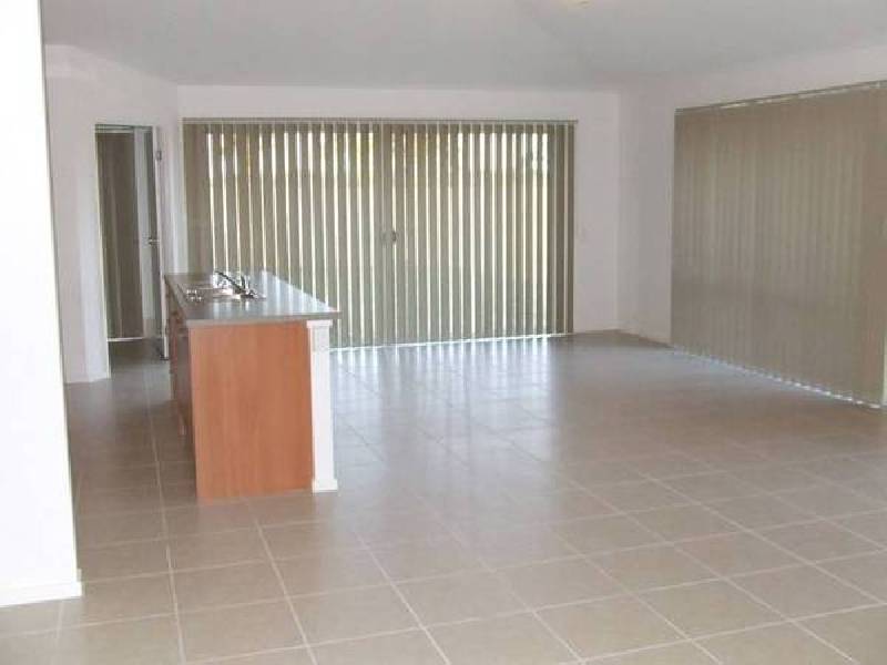 6 Pectoral Place, Banksia Beach QLD 4507