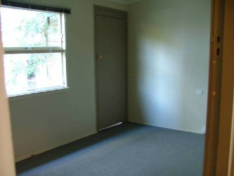 2/5 Blaik St, Woorim QLD 4507