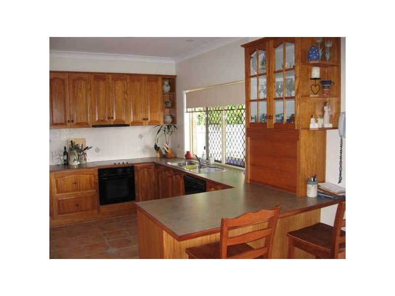 Ardel Place, Sandstone Point QLD 4511