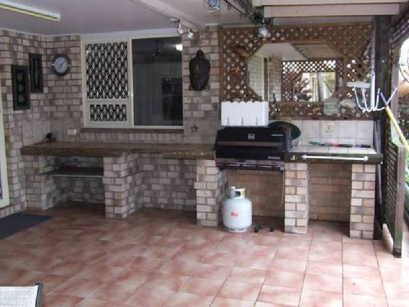 14 Hoya Crescent, Bribie Island QLD 4507