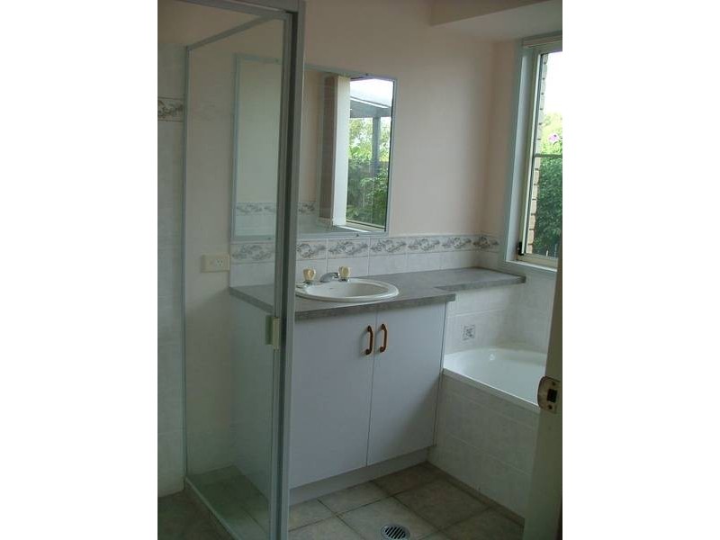 106 Avon Ave, Banksia Beach QLD 4507