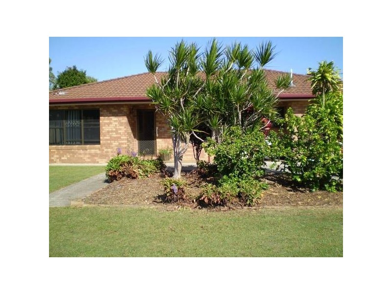 37 Endeavour Drive, Banksia Beach QLD 4507