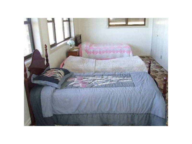 Sandstone Point QLD 4511