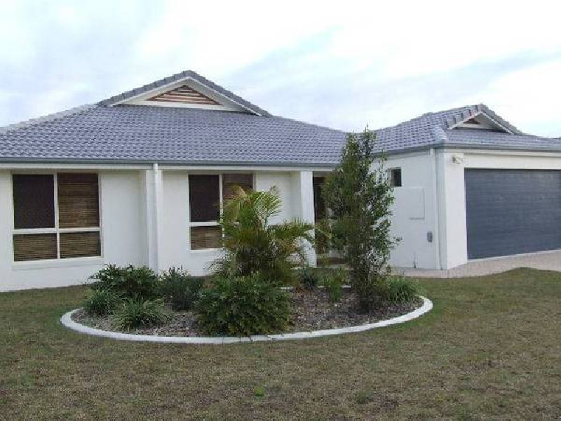 Sandstone Point QLD 4511
