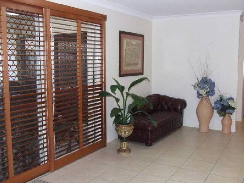 Sandstone Point QLD 4511