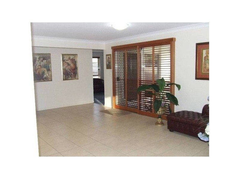 Sandstone Point QLD 4511