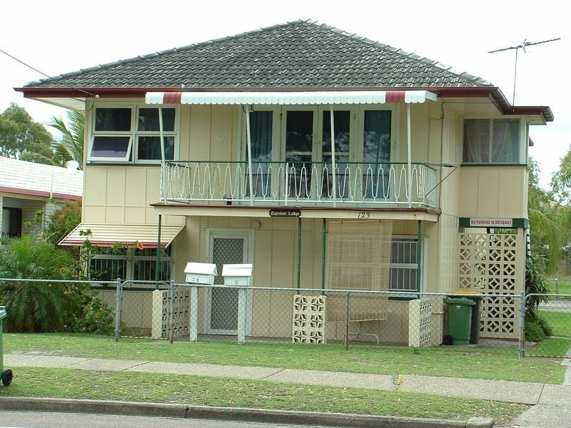 2/123 Welsby Parade, Bongaree QLD 4507