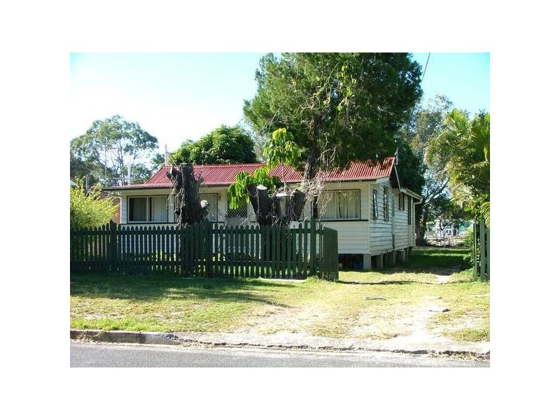 5 Roggen St, Bongaree QLD 4507