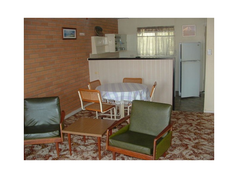 8/195 Welsby Parade, Bongaree QLD 4507