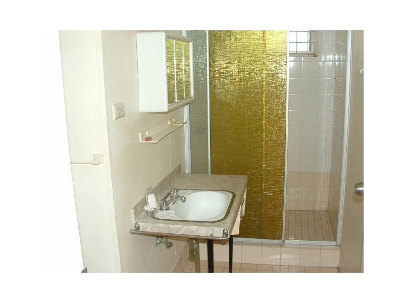 8/195 Welsby Parade, Bongaree QLD 4507