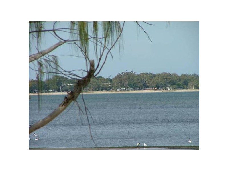 Sandstone Point QLD 4511