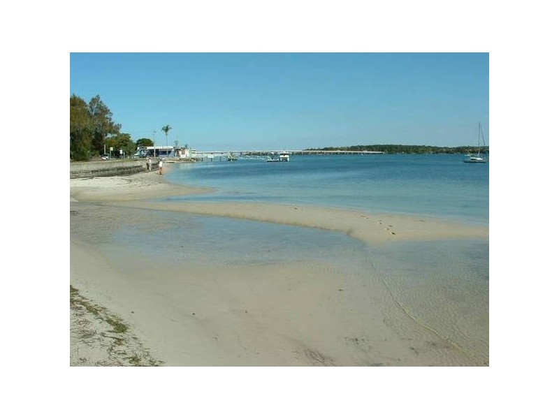 Sylvan Beach Esplanade, Bellara QLD 4507