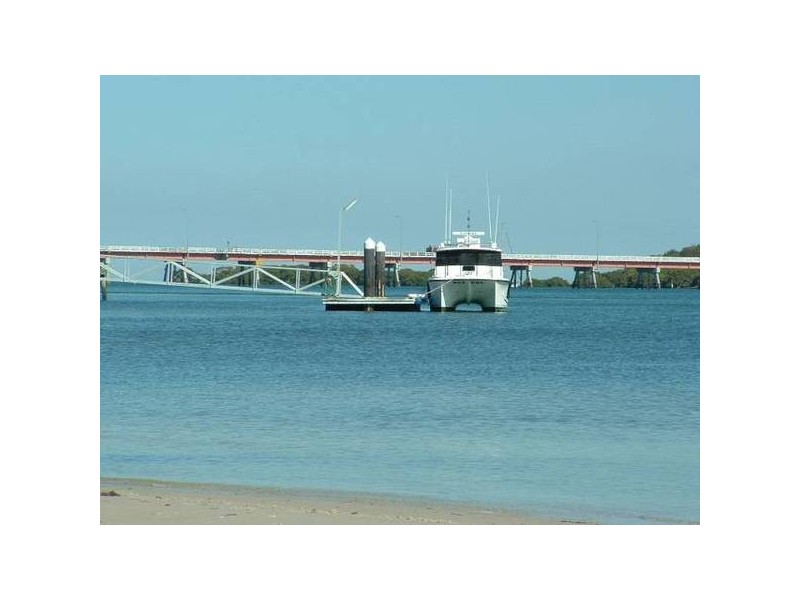 Sylvan Beach Esplanade, Bellara QLD 4507