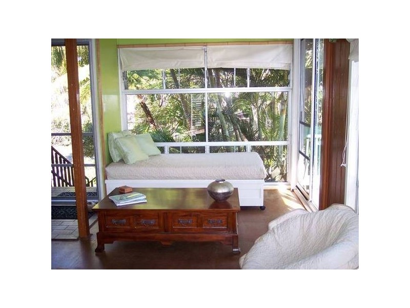 20 Fifth Ave, Bongaree QLD 4507