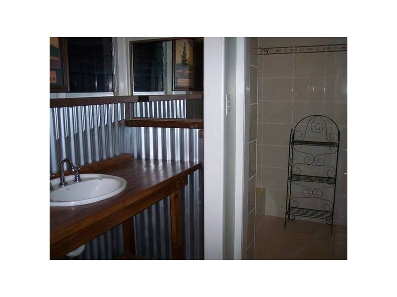 20 Fifth Ave, Bongaree QLD 4507