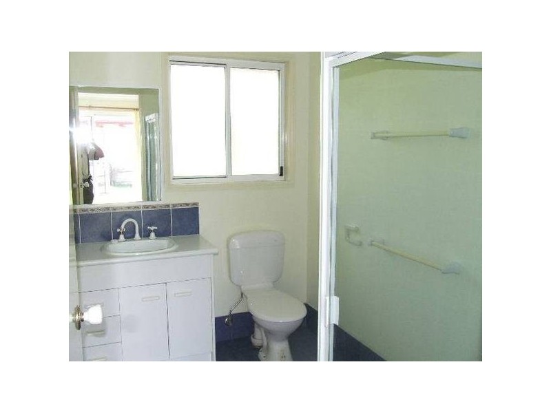 Avon Ave, Banksia Beach QLD 4507