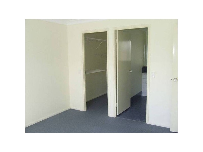 Avon Ave, Banksia Beach QLD 4507