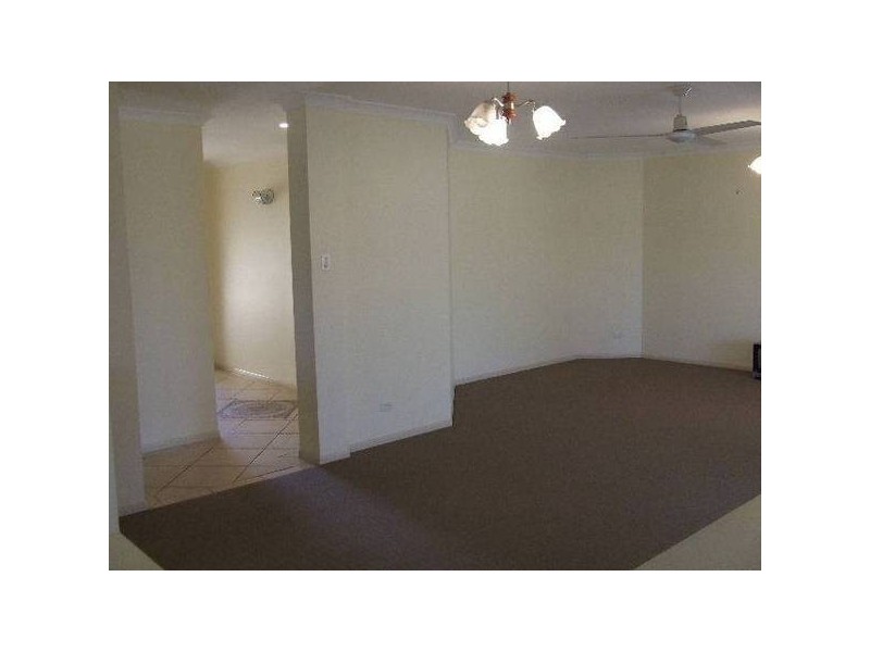 Sandstone Point QLD 4511