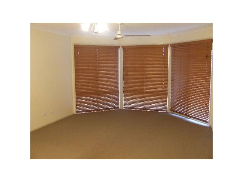 Sandstone Point QLD 4511