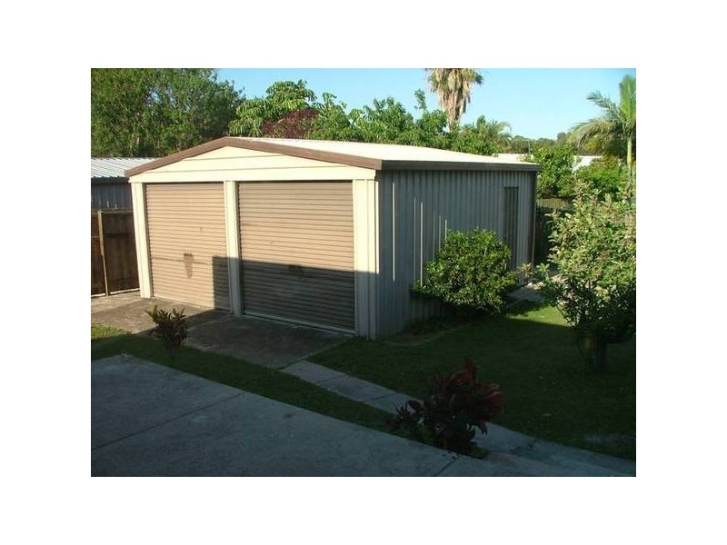 61 Bestman Road, Sandstone Point QLD 4511